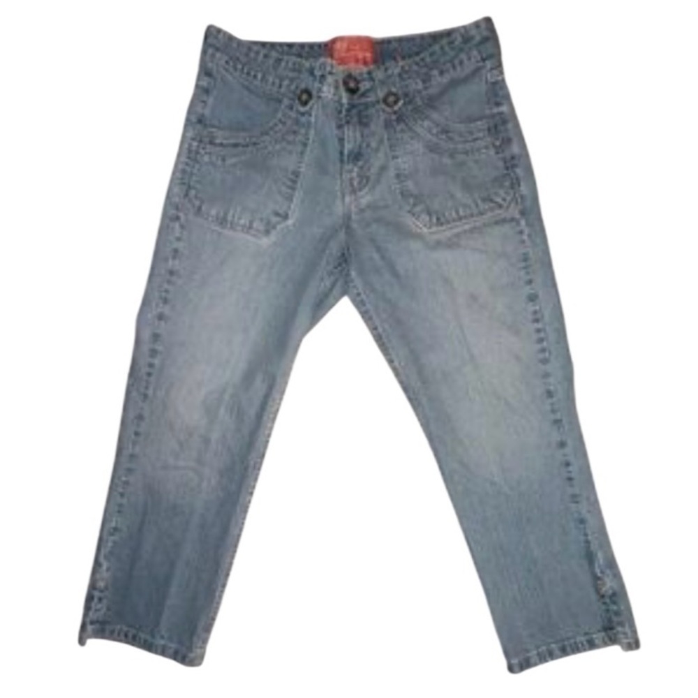 LEVI’S JEANS / VINTAGE RARE FIND LEVI’S/ Y2K CROPPED JEAN’S